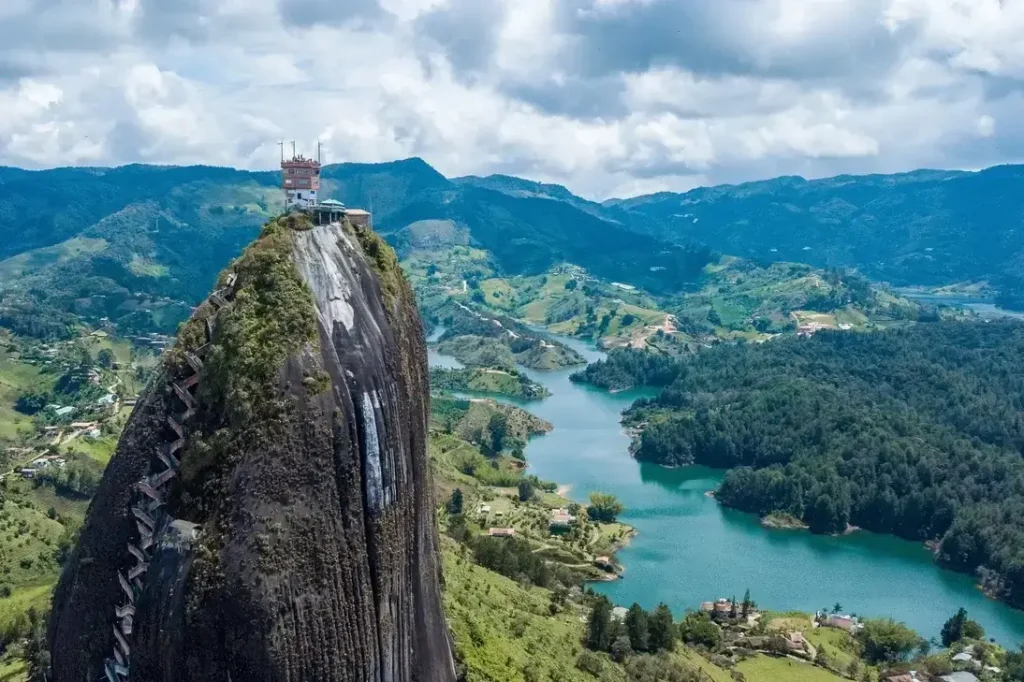 El Peñón de Guatapé