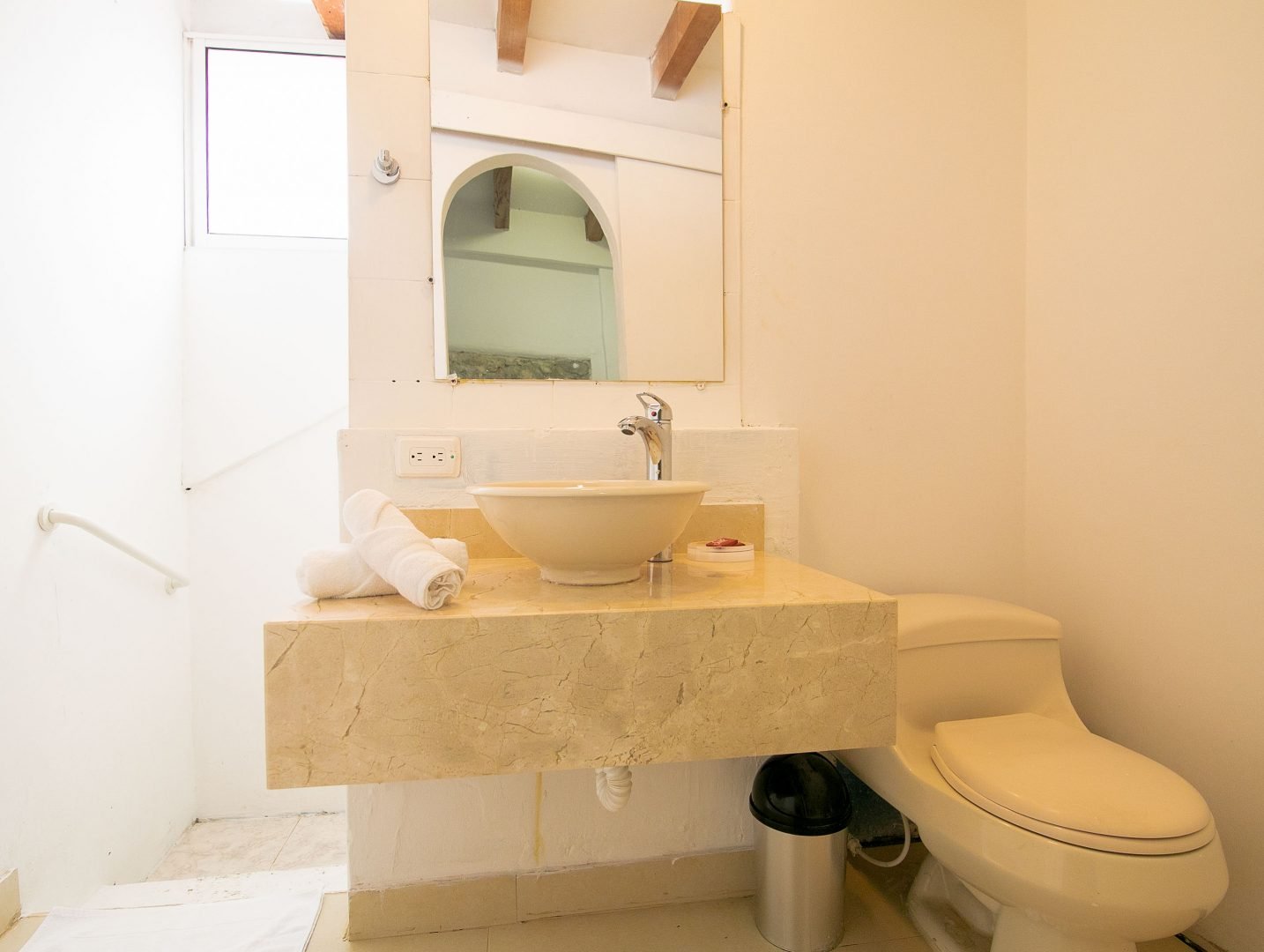 Bathroom villa cartagena