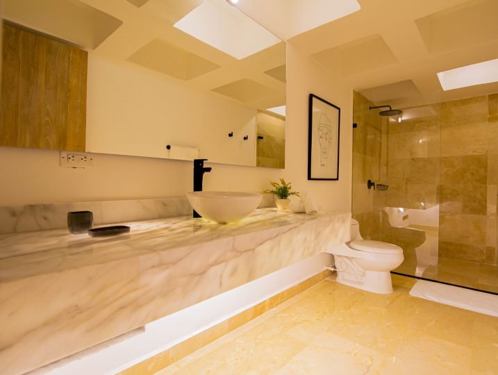 Luxury bath apartment