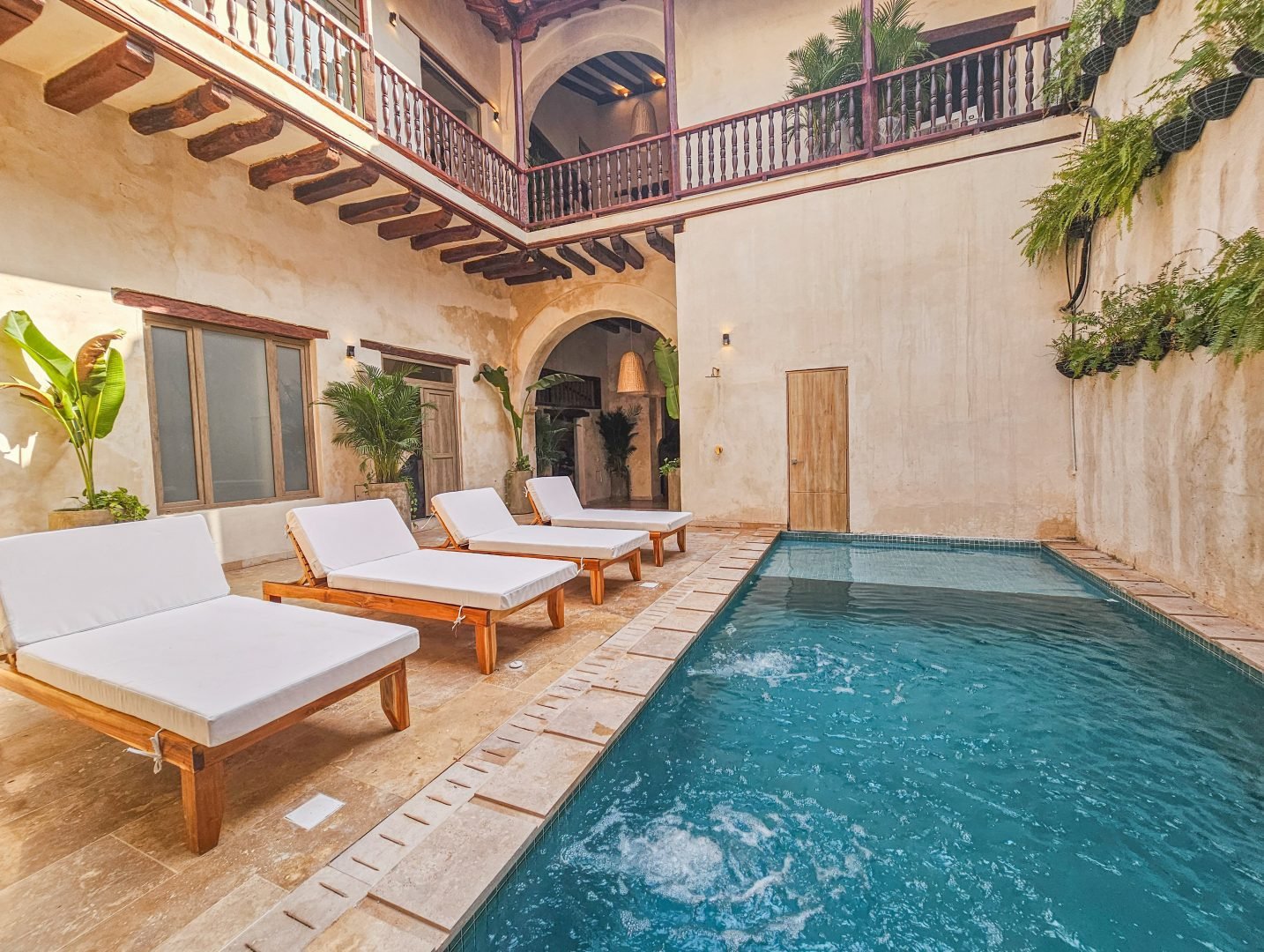 luxury private villa rental