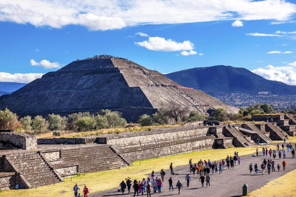 Teotihuacán Pyramids.