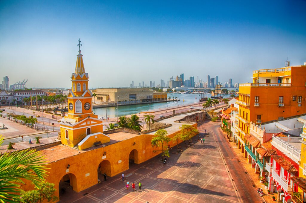 when to visit cartagena colombia