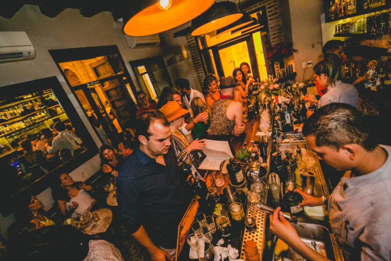 vida nocturna en cartagena