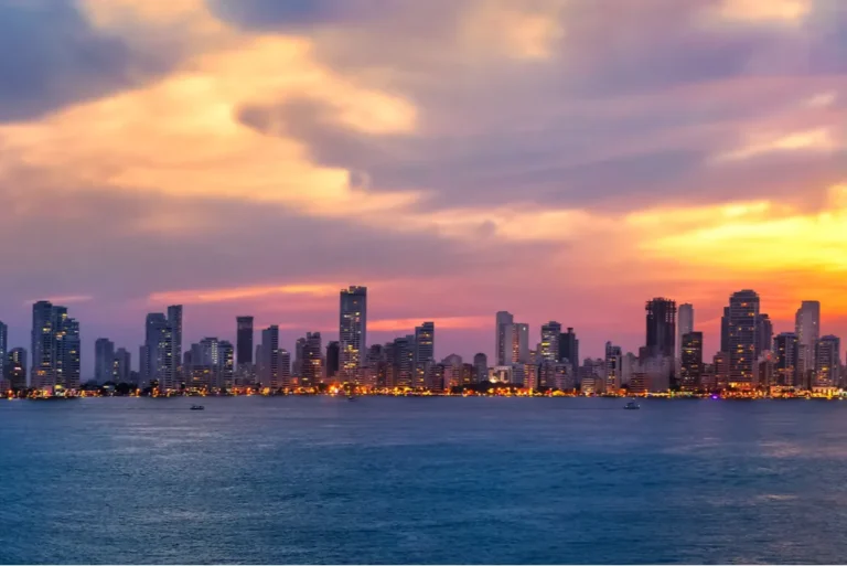 sunset boat trip cartagena