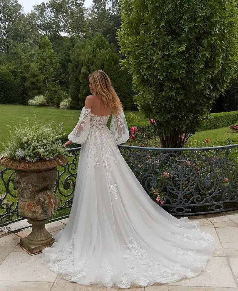 minimalist wedding dress