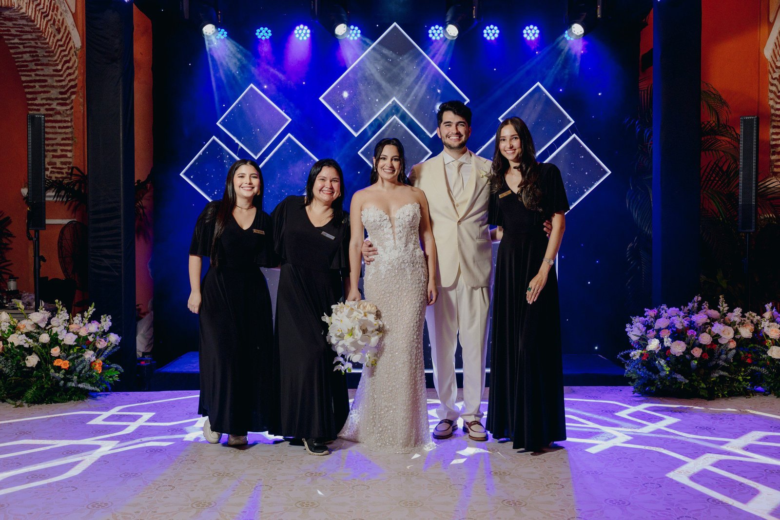 Two Travel Concierge 37