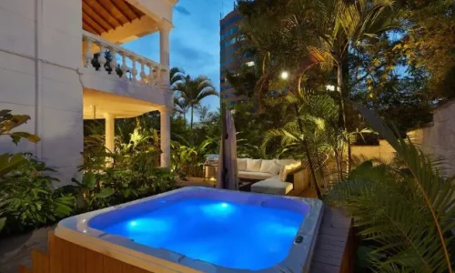 Mansion Afrika Cover