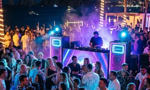 Luxury dining and nightlife experience in Cabo San Lucas with oceanfront restaurants and vibrant evening entertainment